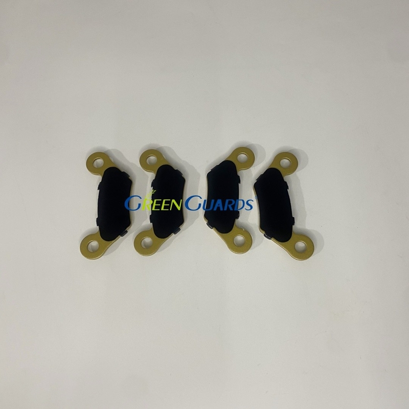 مجموعة وسادات فرامل قطع غيار جزازة العشب GAM141182 تناسب Deere Hpx 4x4 Xuv 620i 625i 825i 850 Gator